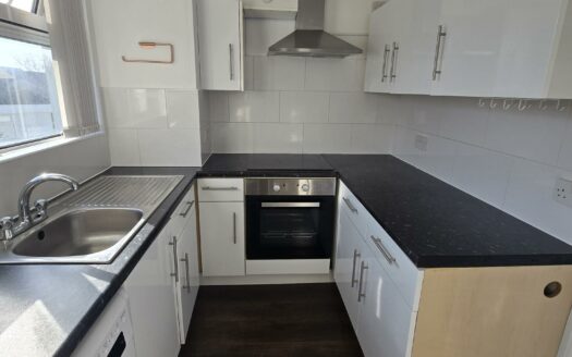 Three Bedroom Apartment | To Let | St Lawrence | Available from July 2026