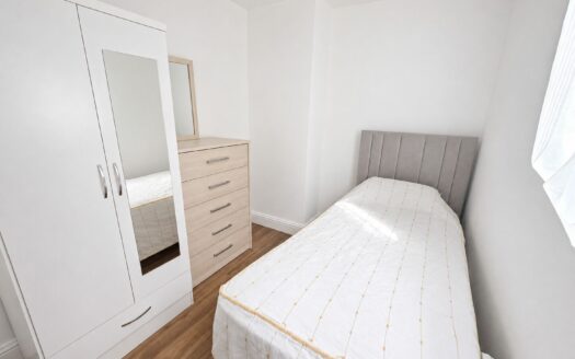 Two-Bedroom Townhouse | To Let | St Helier |Available from 3rd August 2026